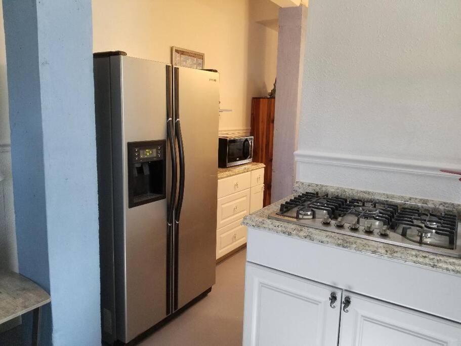 Ferienwohnung The Seahorse Apt - Lakeside And Close To The Beach Galveston Exterior foto