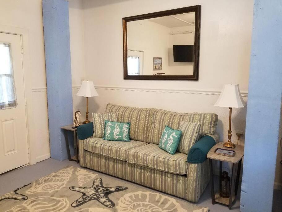 Ferienwohnung The Seahorse Apt - Lakeside And Close To The Beach Galveston Exterior foto